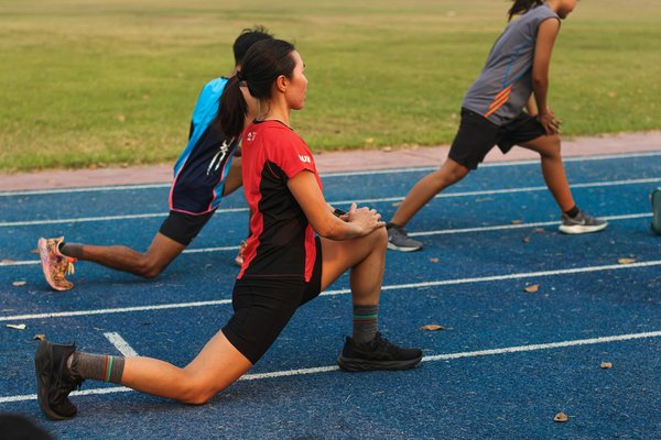 Les meilleurs Youtubeurs pour pratiquer le yoga chez soi